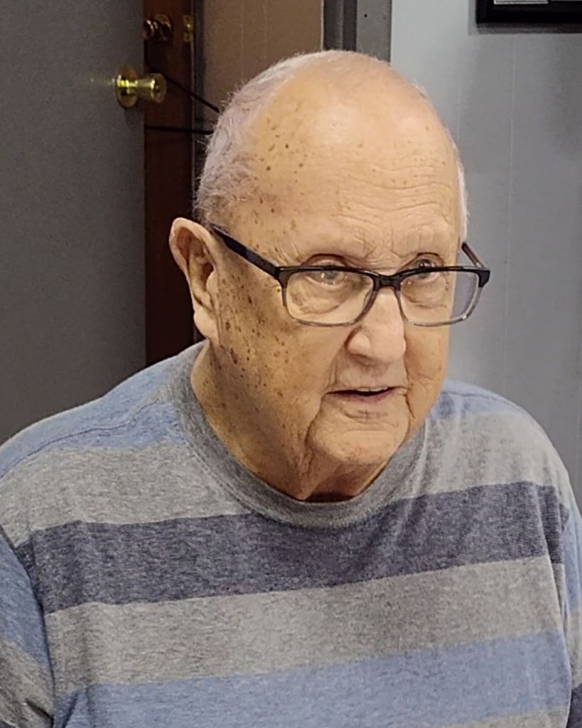Ernest Lewis, Jr. Profile Photo