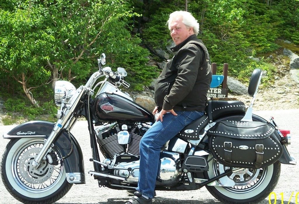 Lester Ernest Simpson