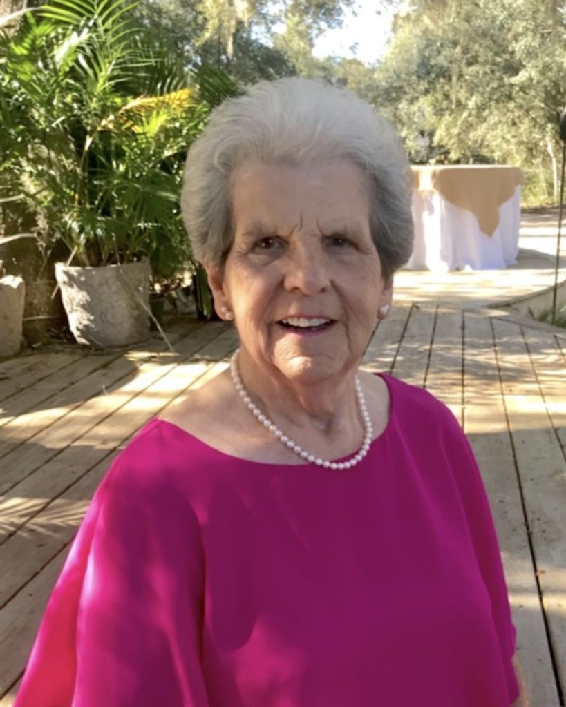 Annis Dominey Profile Photo