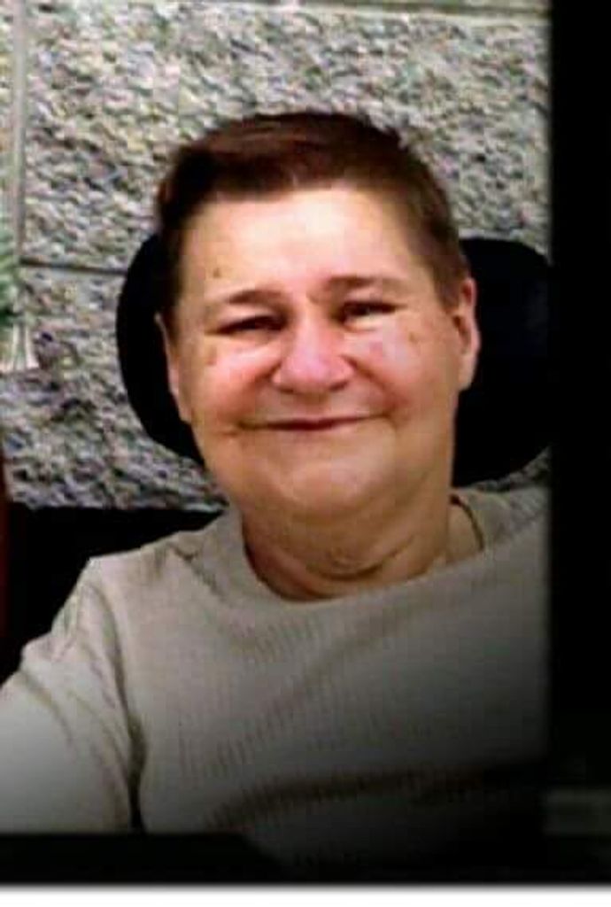 Ruby Lois Adams
