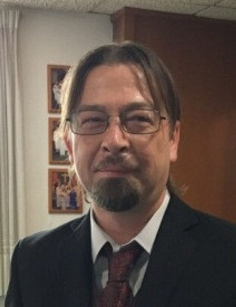 Lucky Lee Lattea  Jr.