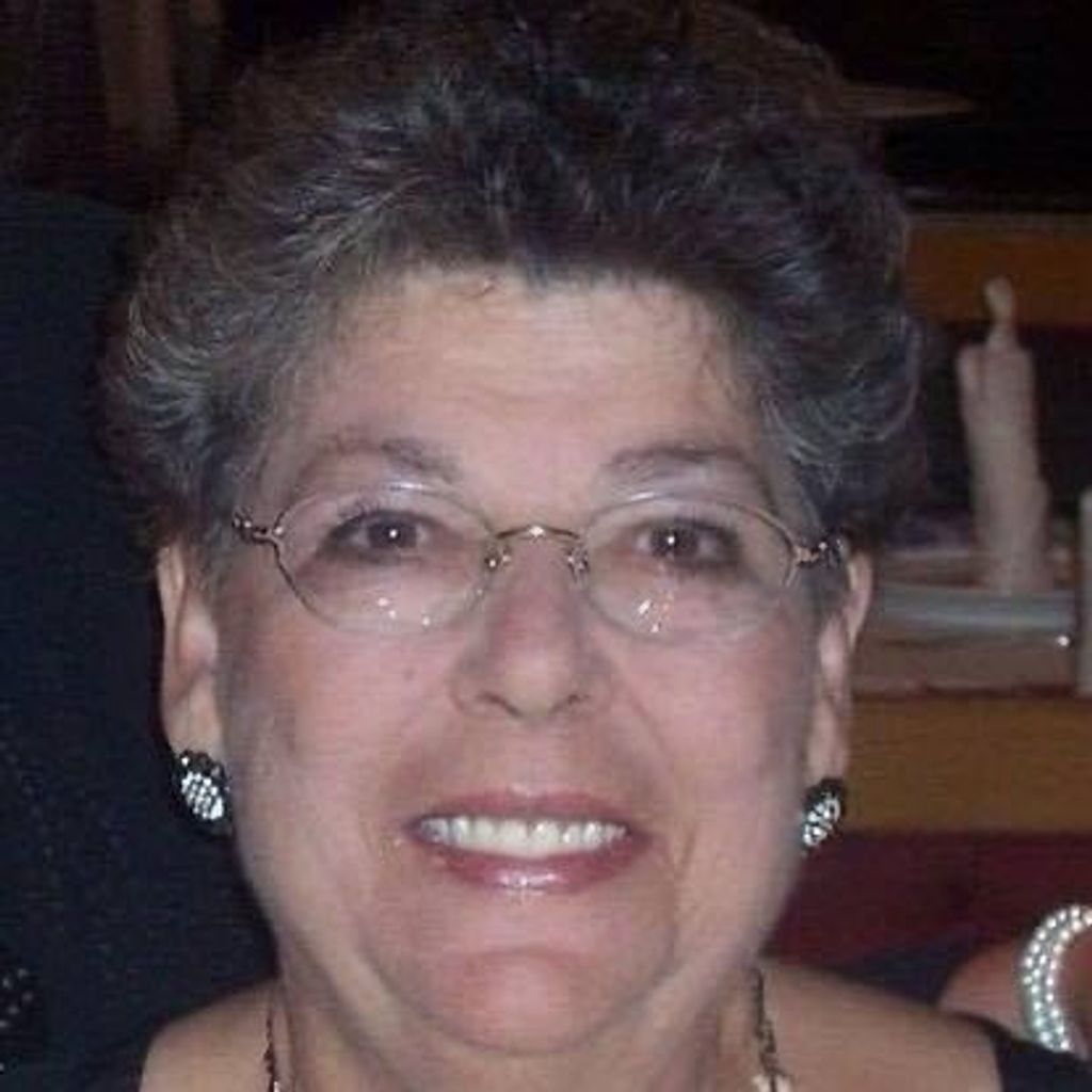 Brenda Jean "Jeanie" (Putnam)  Hall Profile Photo
