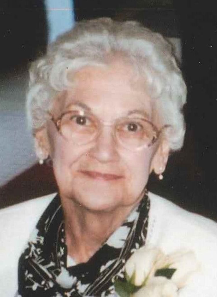 Regina L. (Rychwalski)  Gmurek