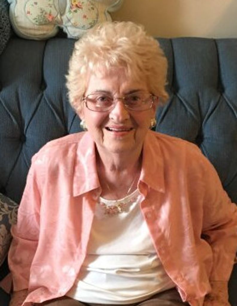 Marjorie (Moore)  Stillion Profile Photo