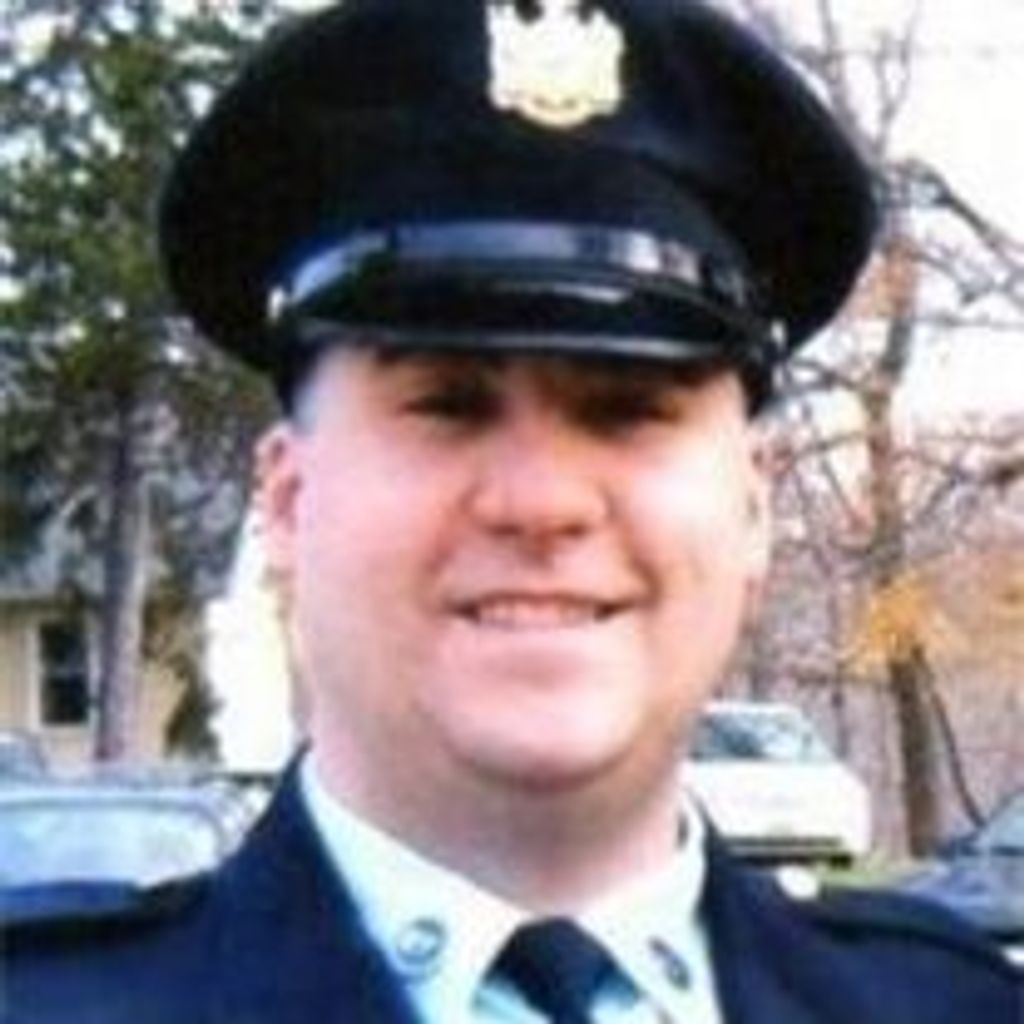 Michael J "Mike" Bessette