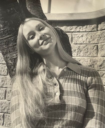 Deanna (Hoskins)  Douglas photo gallery thumbnail 24 of 140