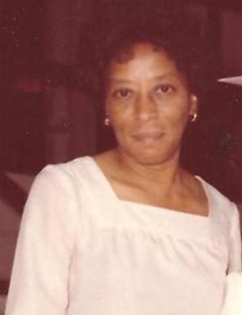 Mrs. Madeline Williams Profile Photo