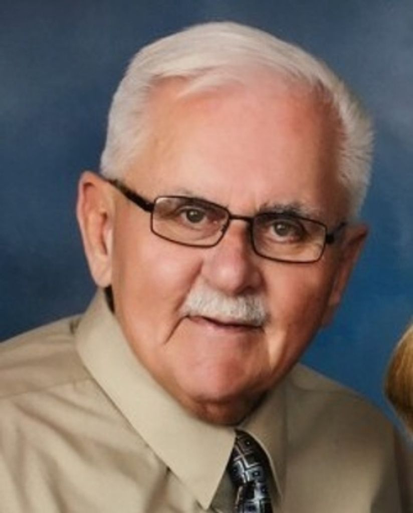 Eugene P Desjarlais Profile Photo