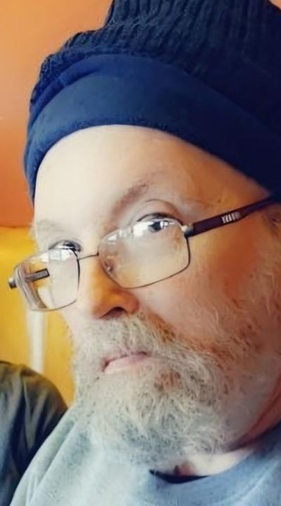 Daniel Leonard Gray Profile Photo