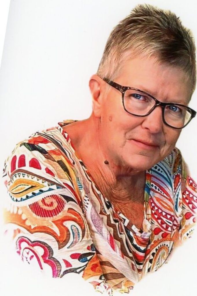 Vicki Mitchell Profile Photo