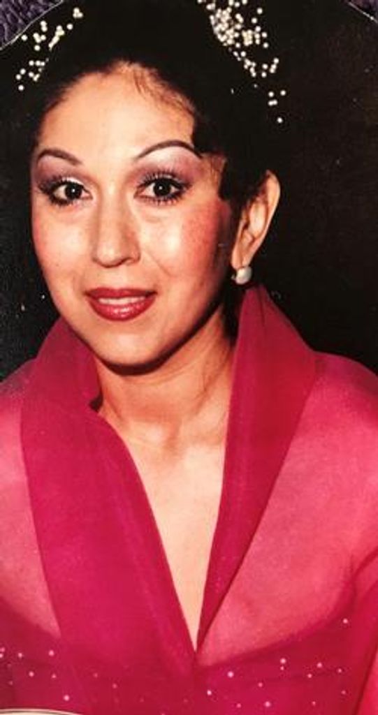 Luz Adriana Cazares Profile Photo