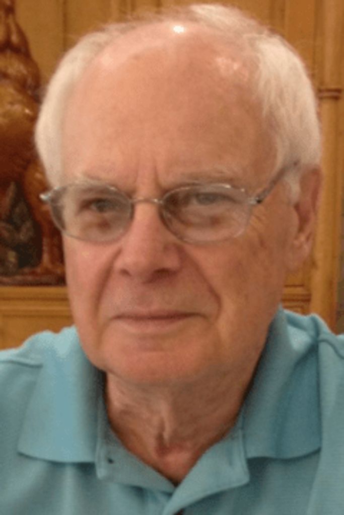 Robert Hussle Profile Photo