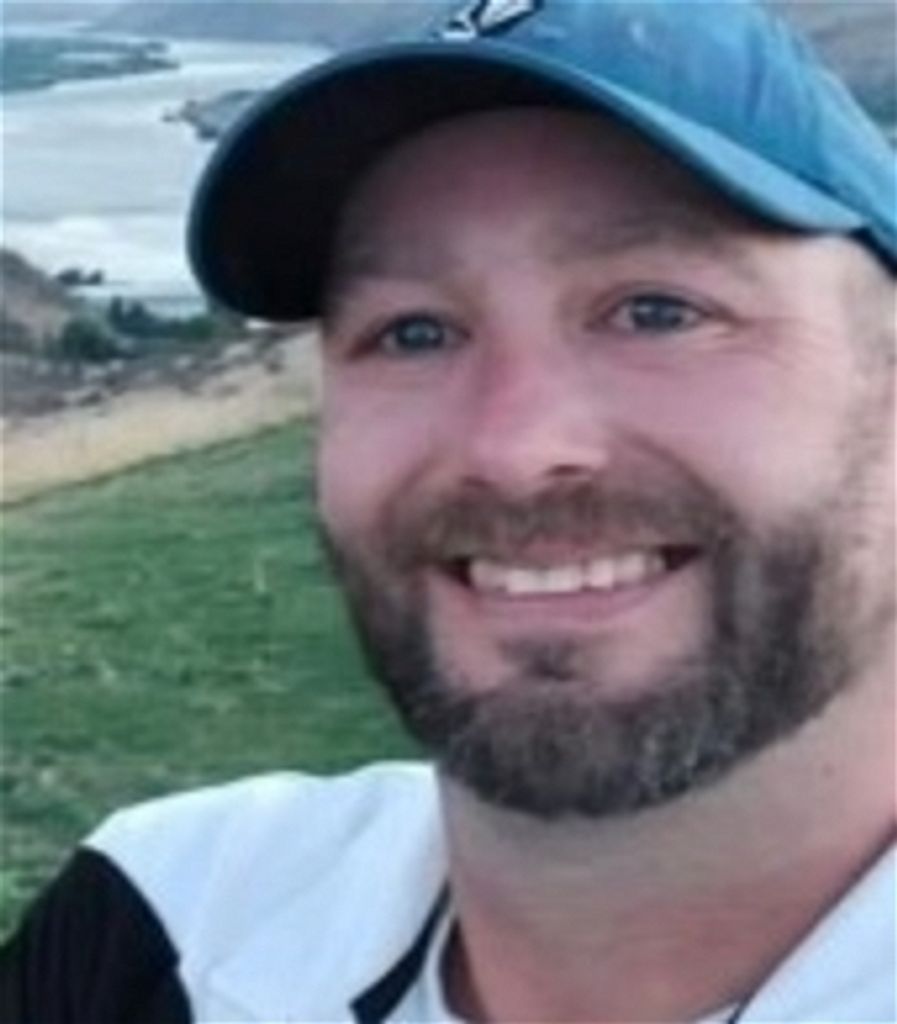 Adam Vanhoose Profile Photo