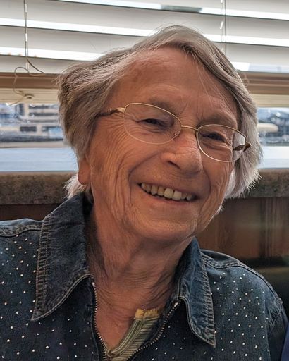 Bernice 'Bea' Wilhelm's obituary image