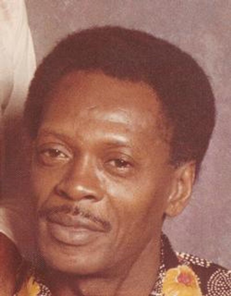 John Leo Shoulders Profile Photo