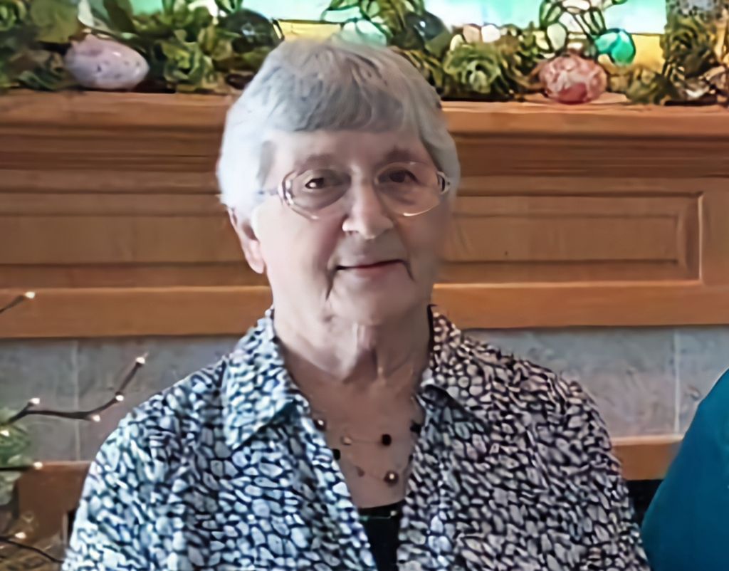 Maxine Lind