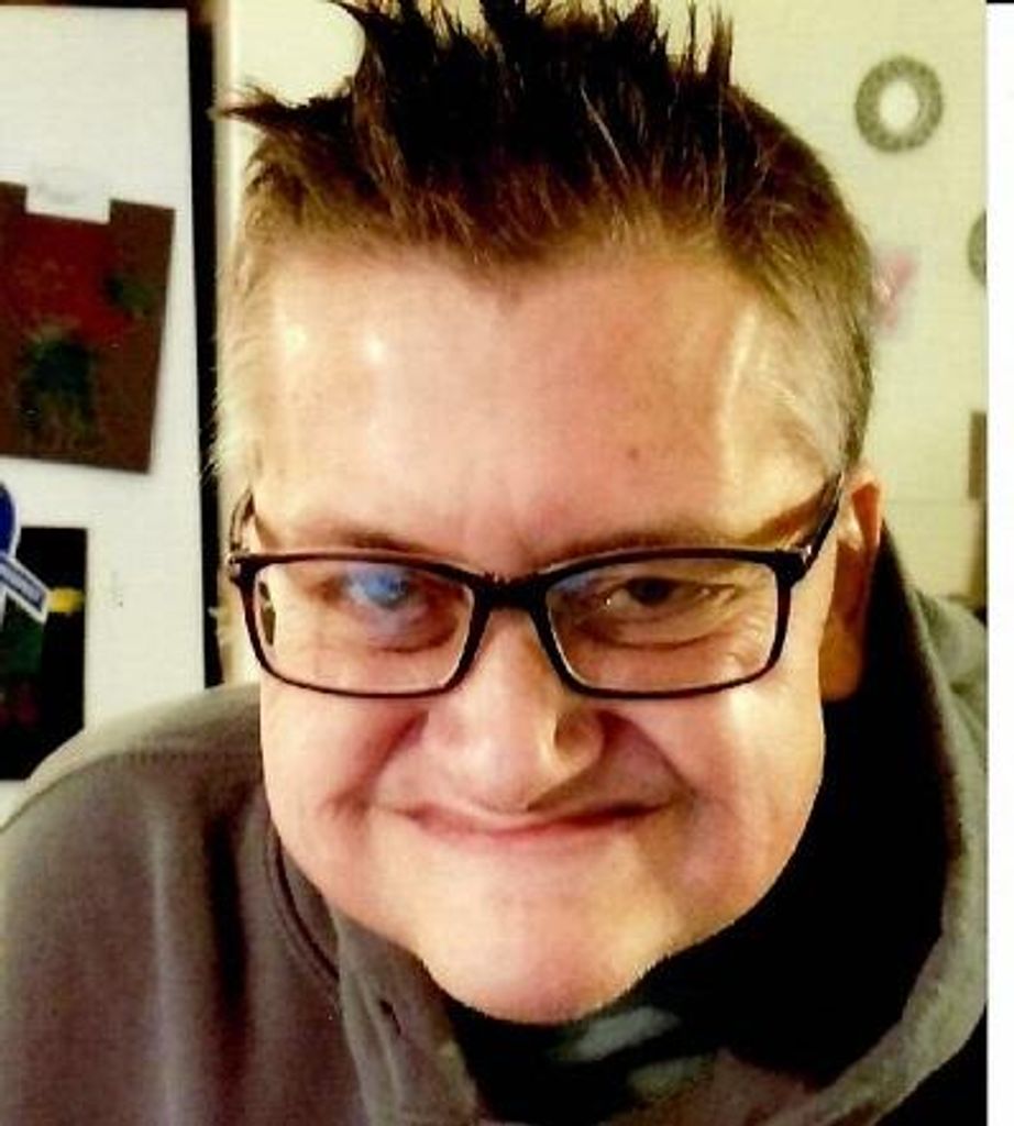 Joseph M ("Mikey") Hennel