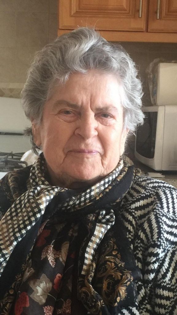 Christina Giannopoulos Profile Photo