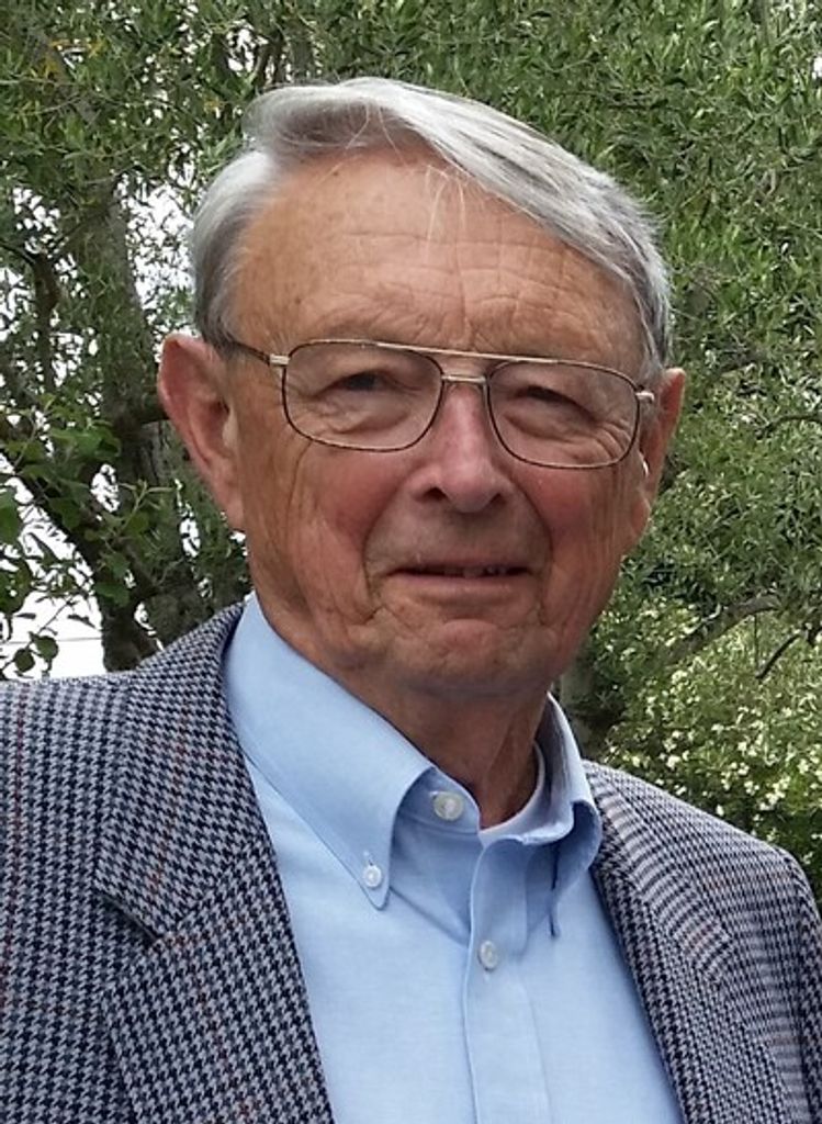 Walter Thomas Daley Profile Photo