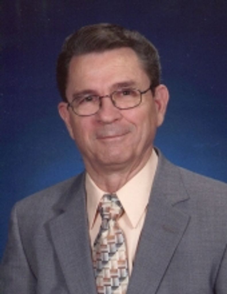 James Hollowell