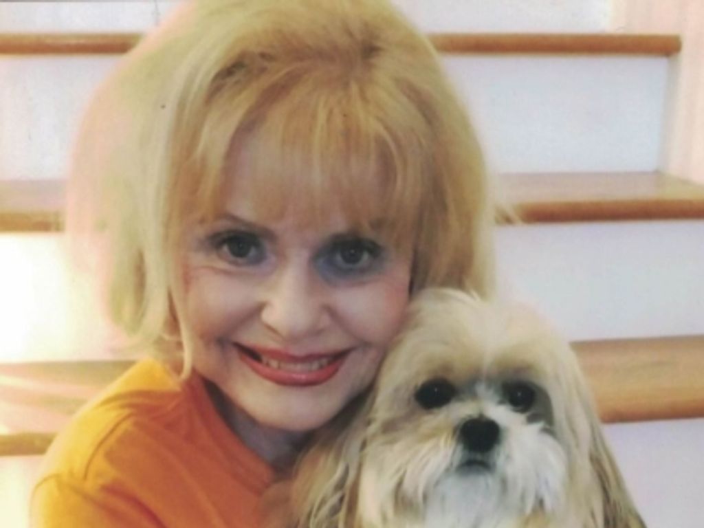 Breezie Joyce) Finley