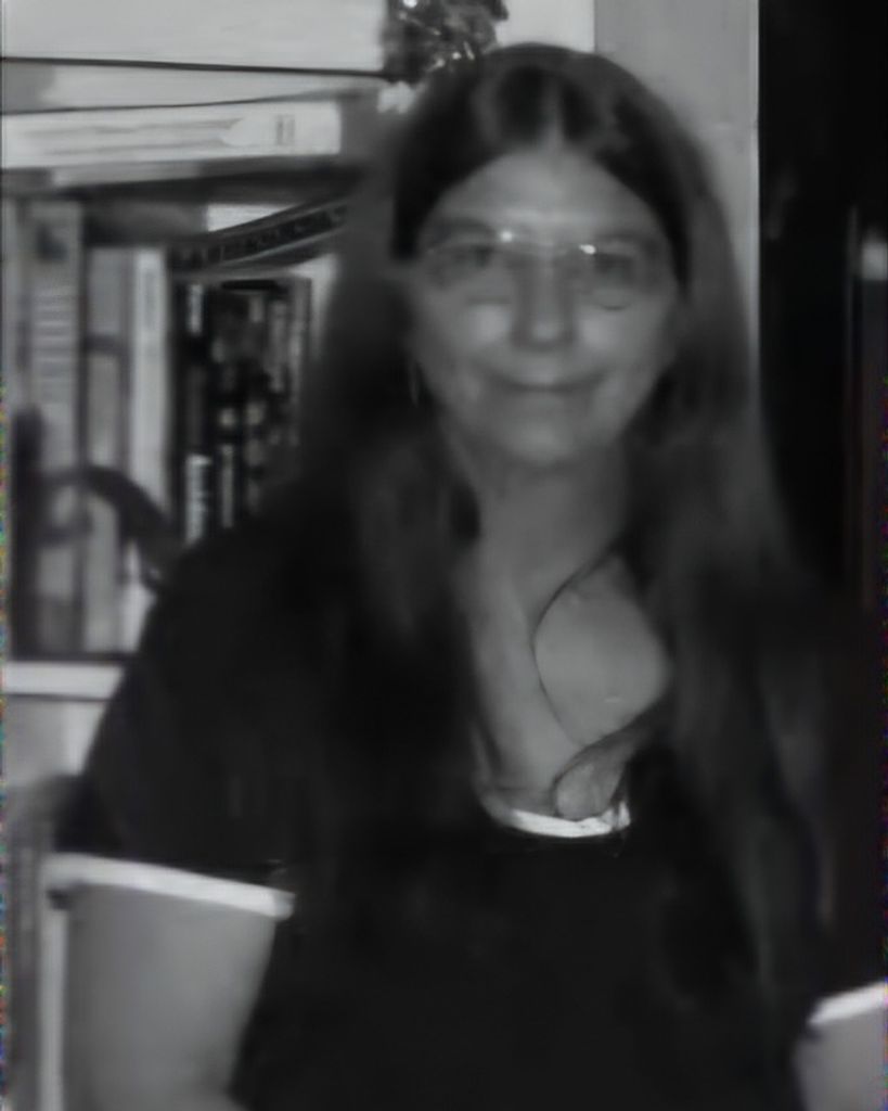Elizabeth King Profile Photo