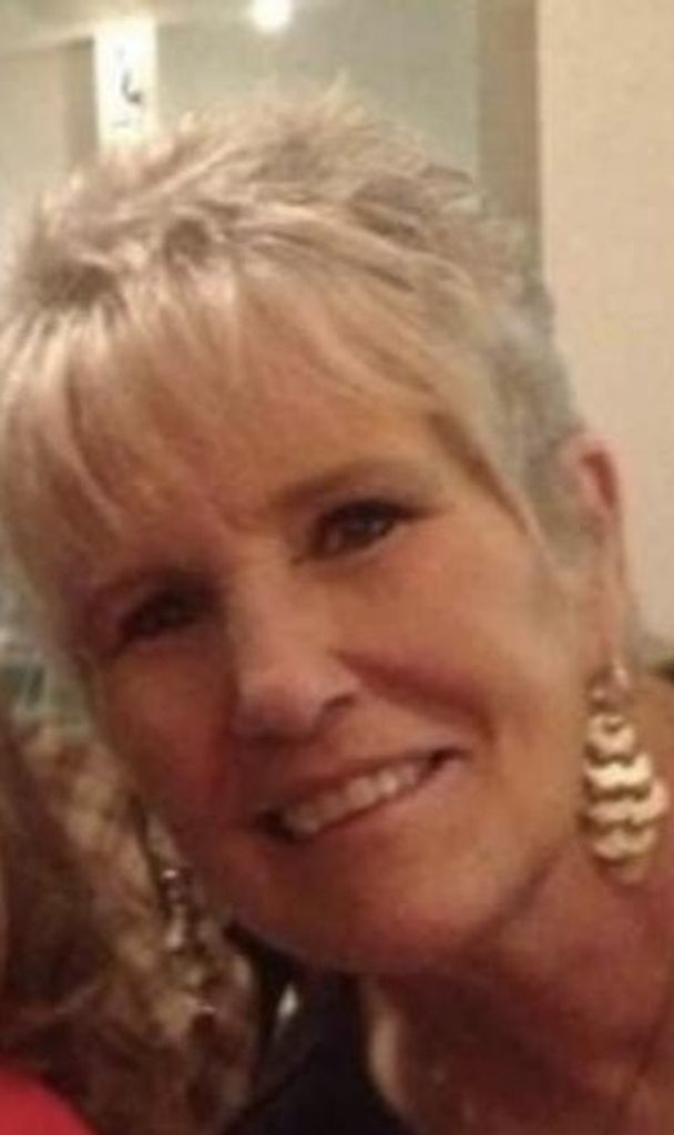 Velma "Lori" Lorraine Youngblood Profile Photo