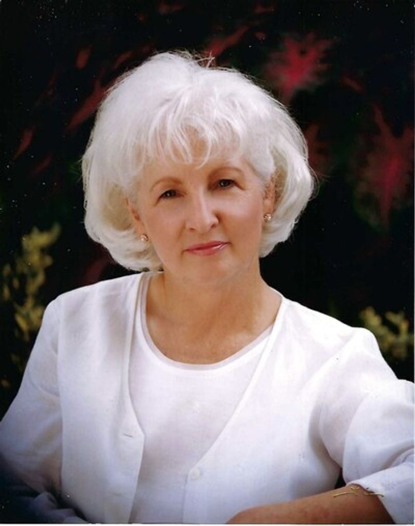 Lottie Lurl Callaway Profile Photo