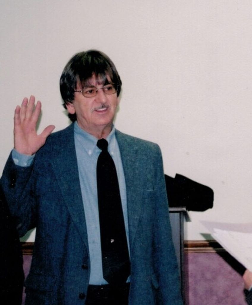 Robert "Bob" Gilliatt