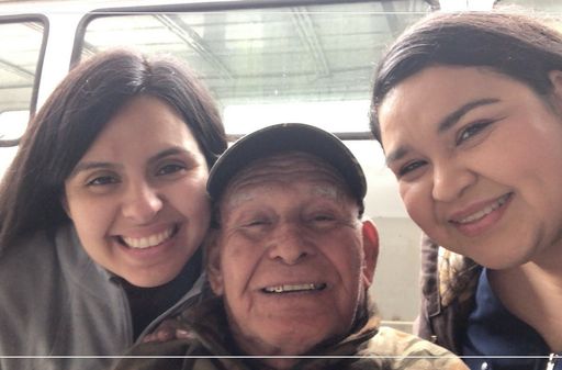 Salomon Cisneros photo gallery thumbnail 34 of 87