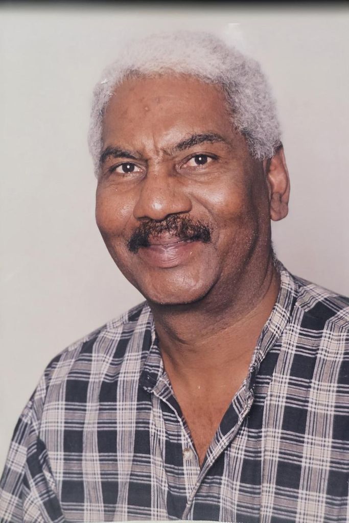 Leroy Marchan Profile Photo