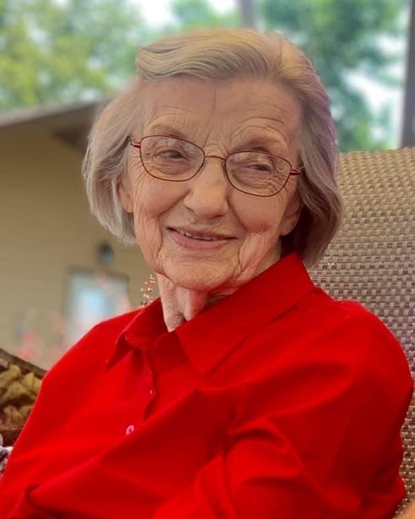 Geraldine Helmin Profile Photo