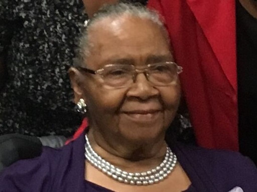 Yvonne (Thornton) Neal Profile Photo