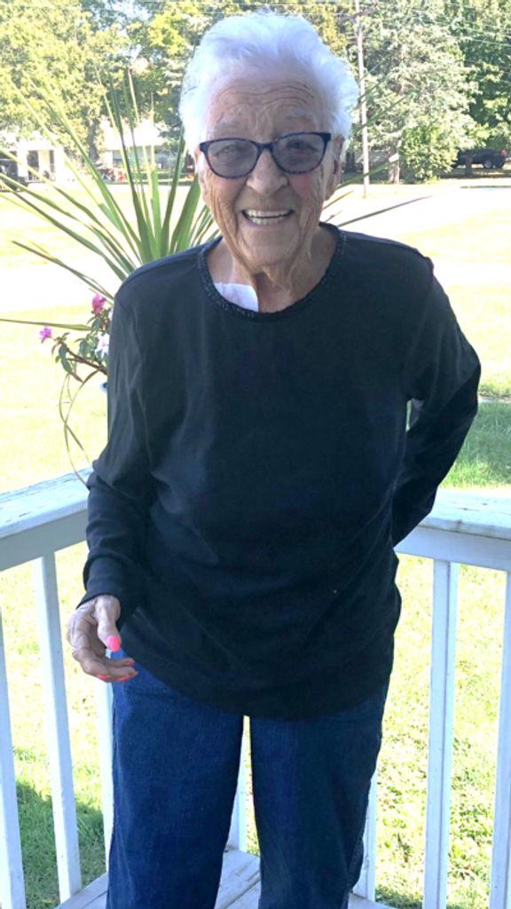 Patty Sue Lewis Profile Photo