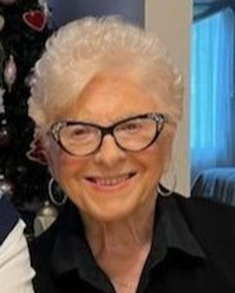 Evelyn Josephine Artkowsky Profile Photo