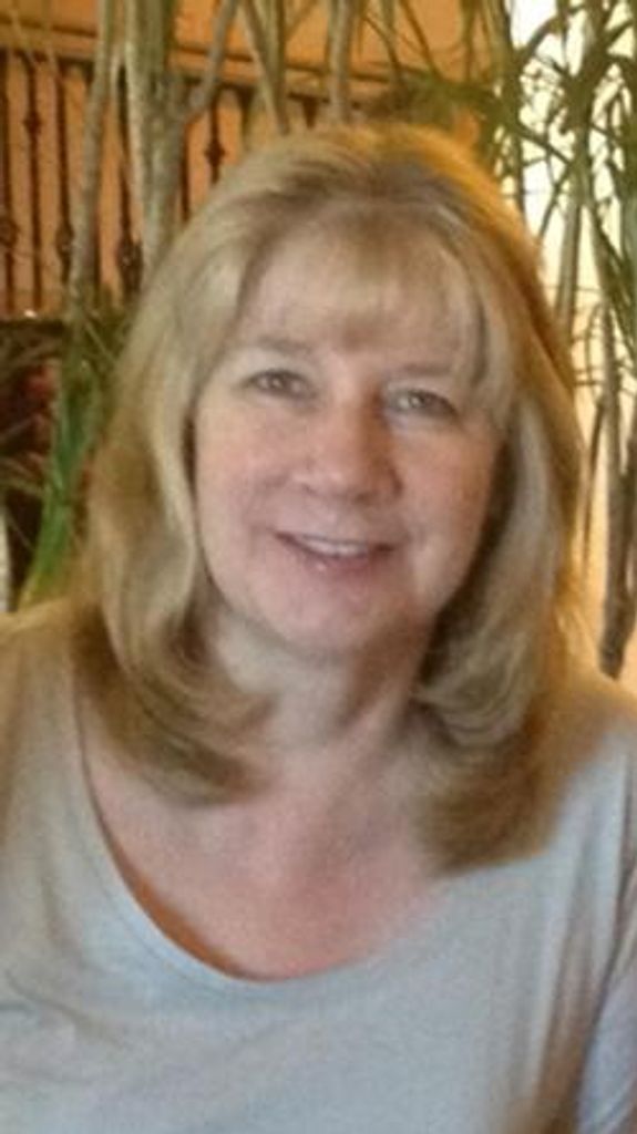 Erika Poduch Potrzuski Profile Photo