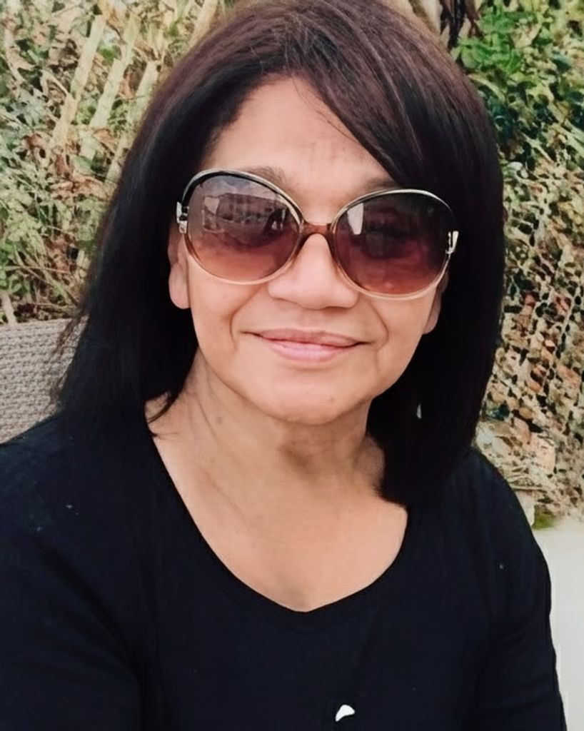 Rebecca Serrano Profile Photo