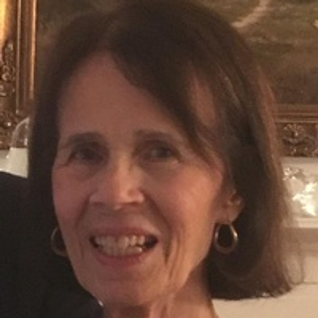 Elnora Mesires