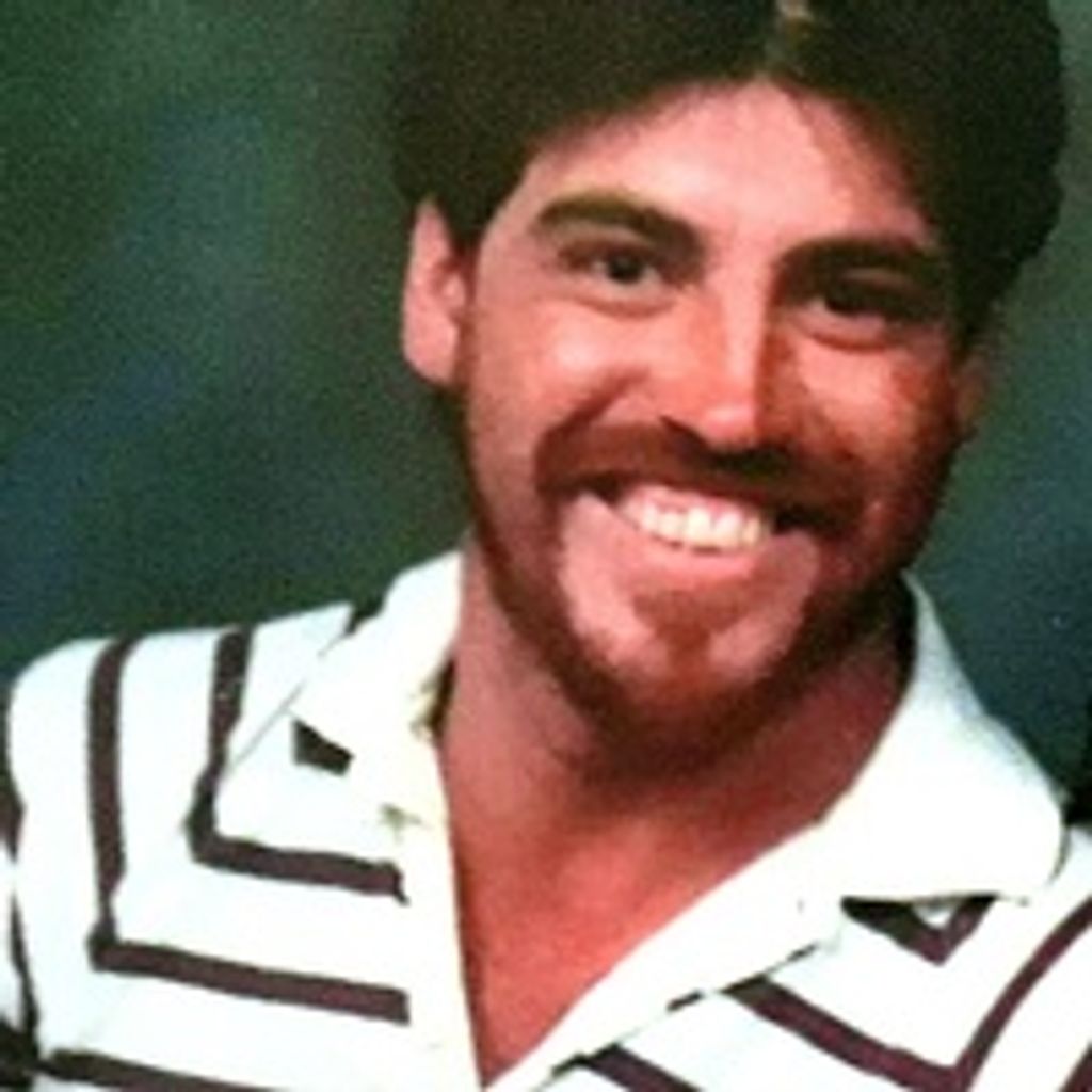 Tomas Romo Profile Photo
