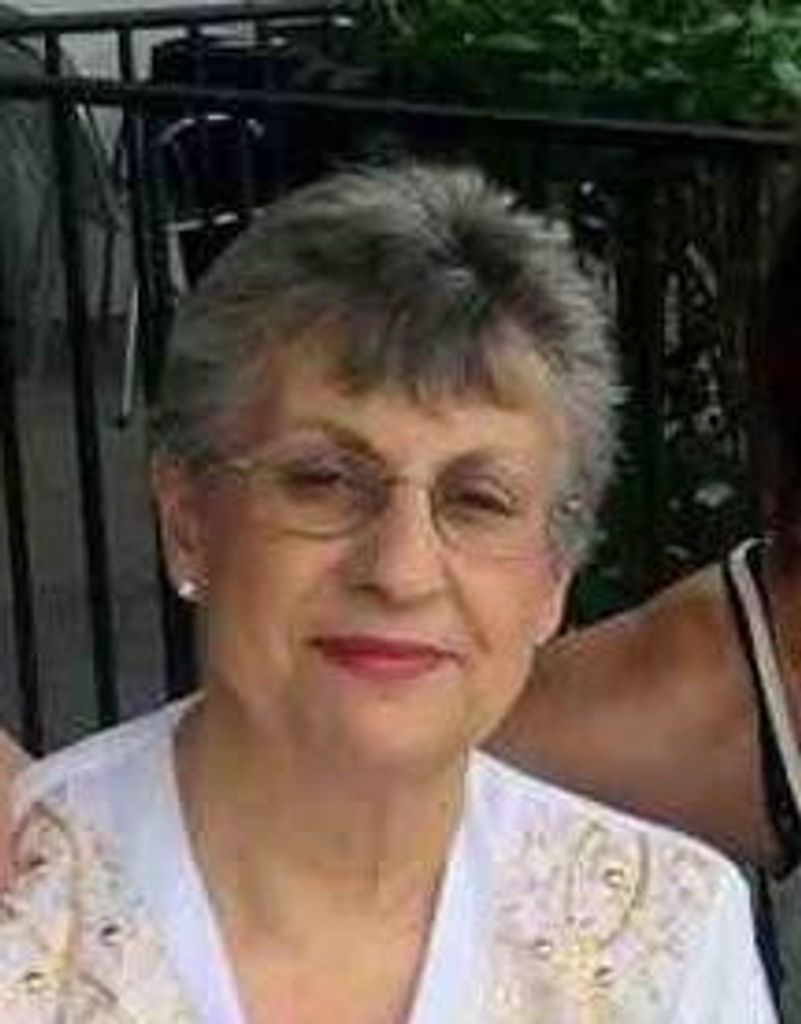 Olivia I. Cutsuries