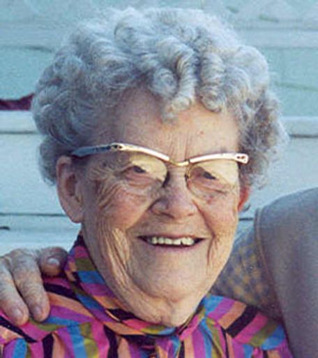 Maxine Mueller Profile Photo