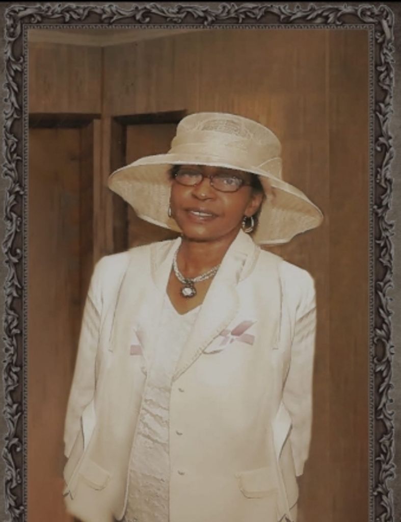 Evelyn Costen Profile Photo