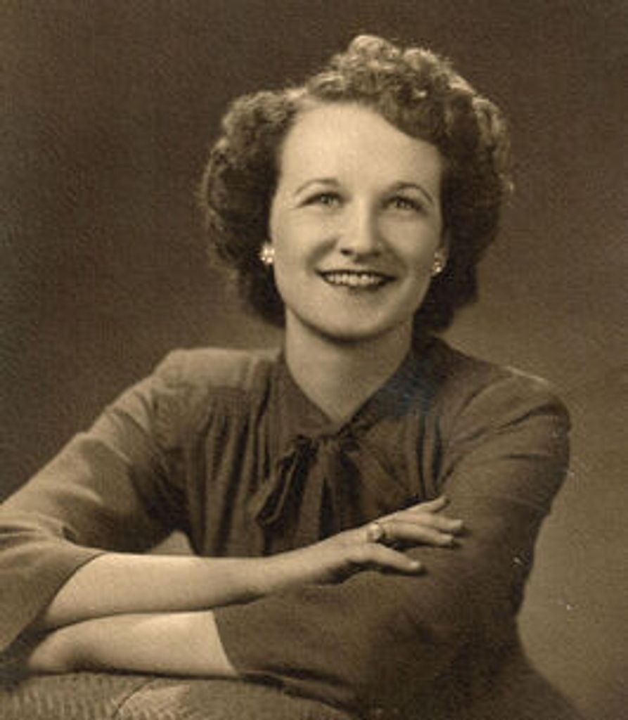 Helen Mould Profile Photo