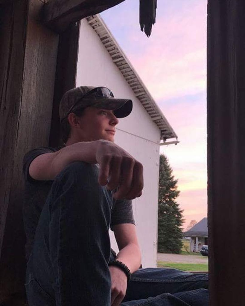 Tyler Lee Etter