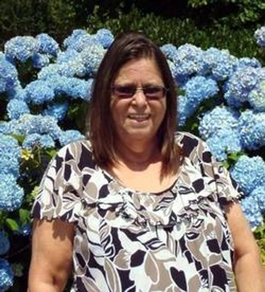 Wanda Lee Schooling Profile Photo