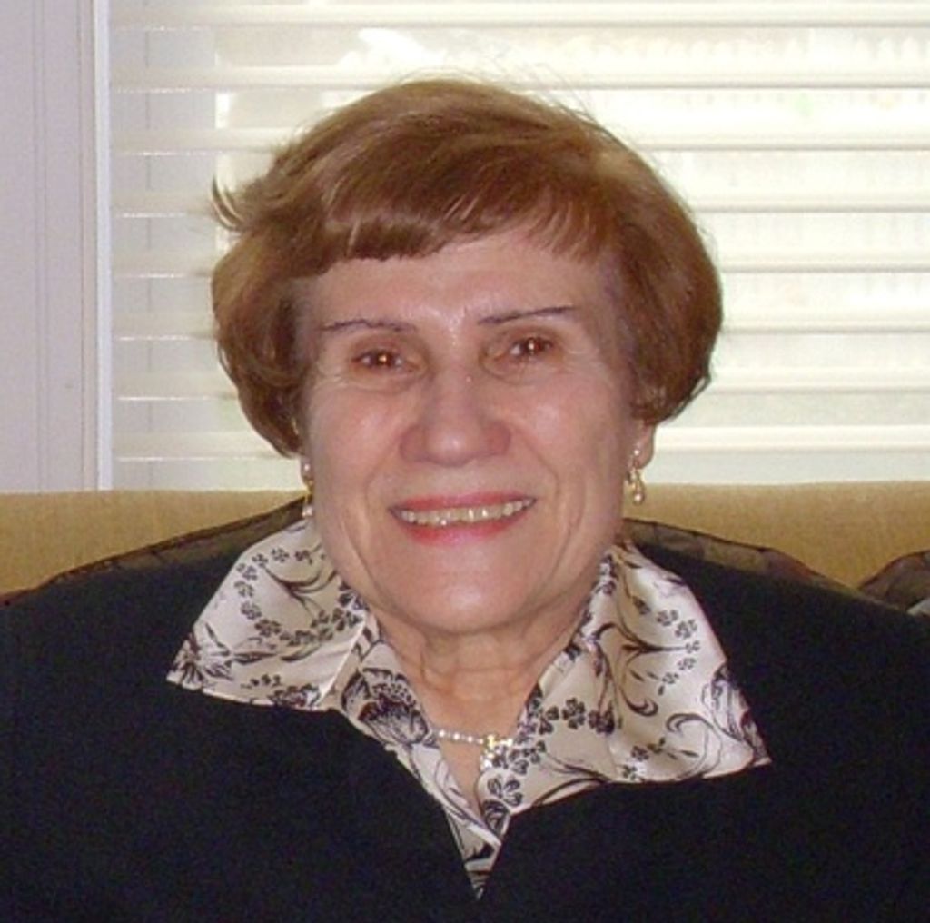 Flora Vekiarides Profile Photo