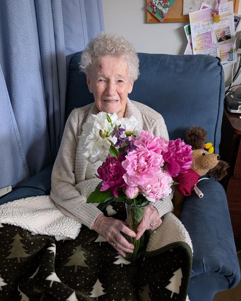 Betty Jean Perrett Profile Photo