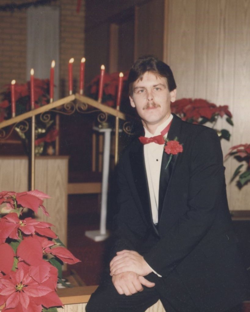 Dwayne Edmond Shelton
