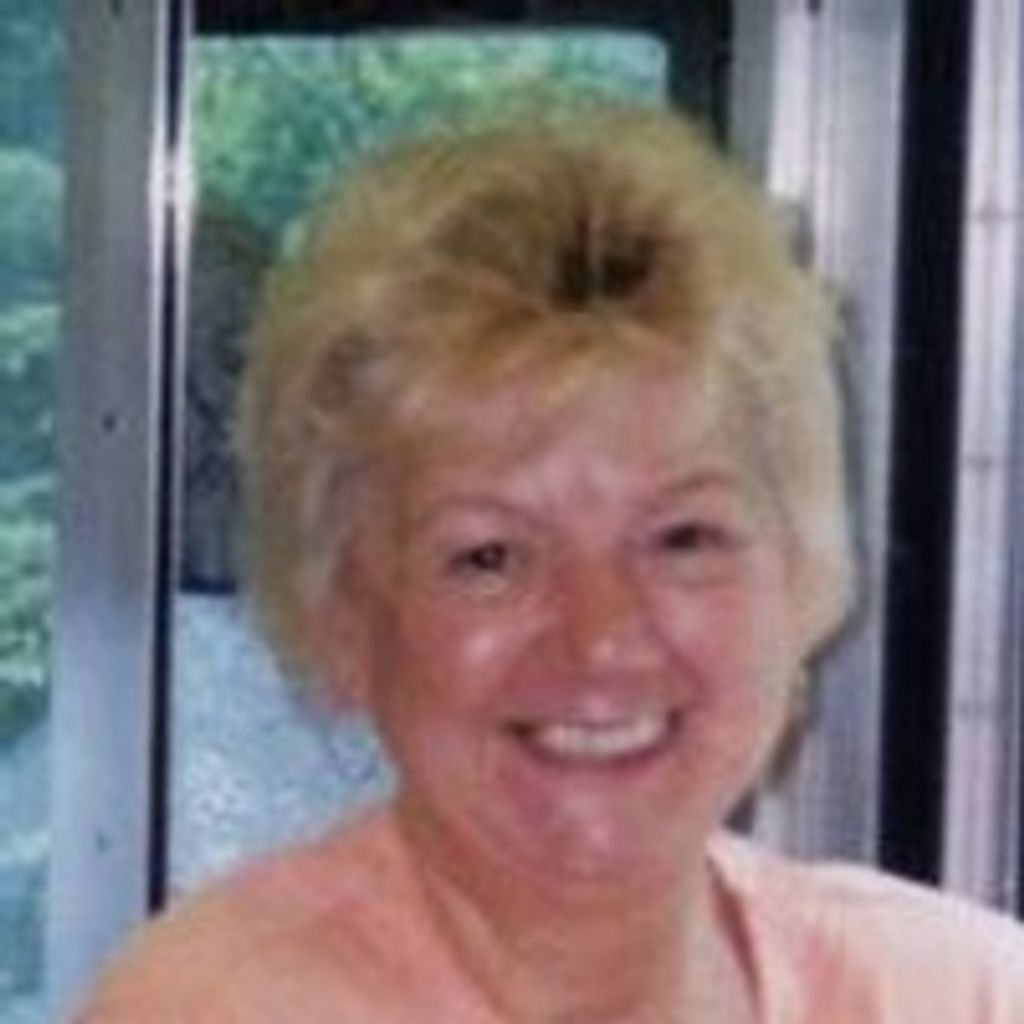 Mildred M Savena