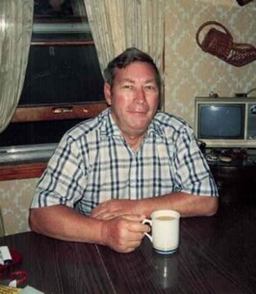 Loranza  "Ren" Tackett